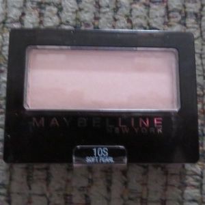 WOMEN'S - MAYBELLINE WEAR- SOFT PEARL EYE SHADOW